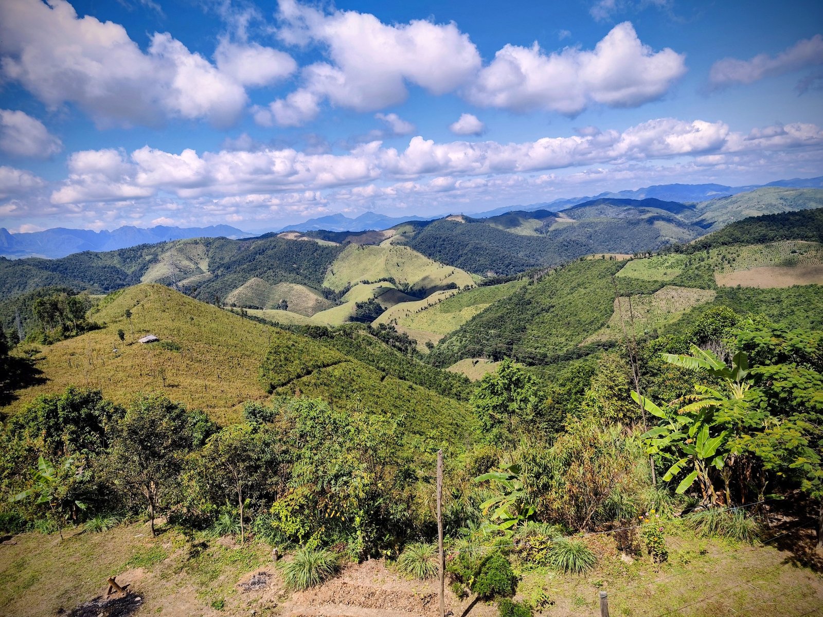 Luang Prabang Cycle To Hanoi Tour 8 Days